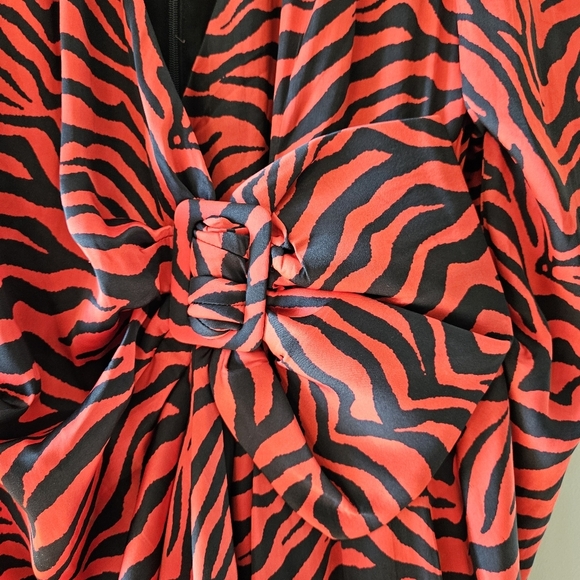 Bardot Red Animal Print VNeckline Long Sleeve Wrap Style Mini Dress Size US 6. - Picture 13 of 16